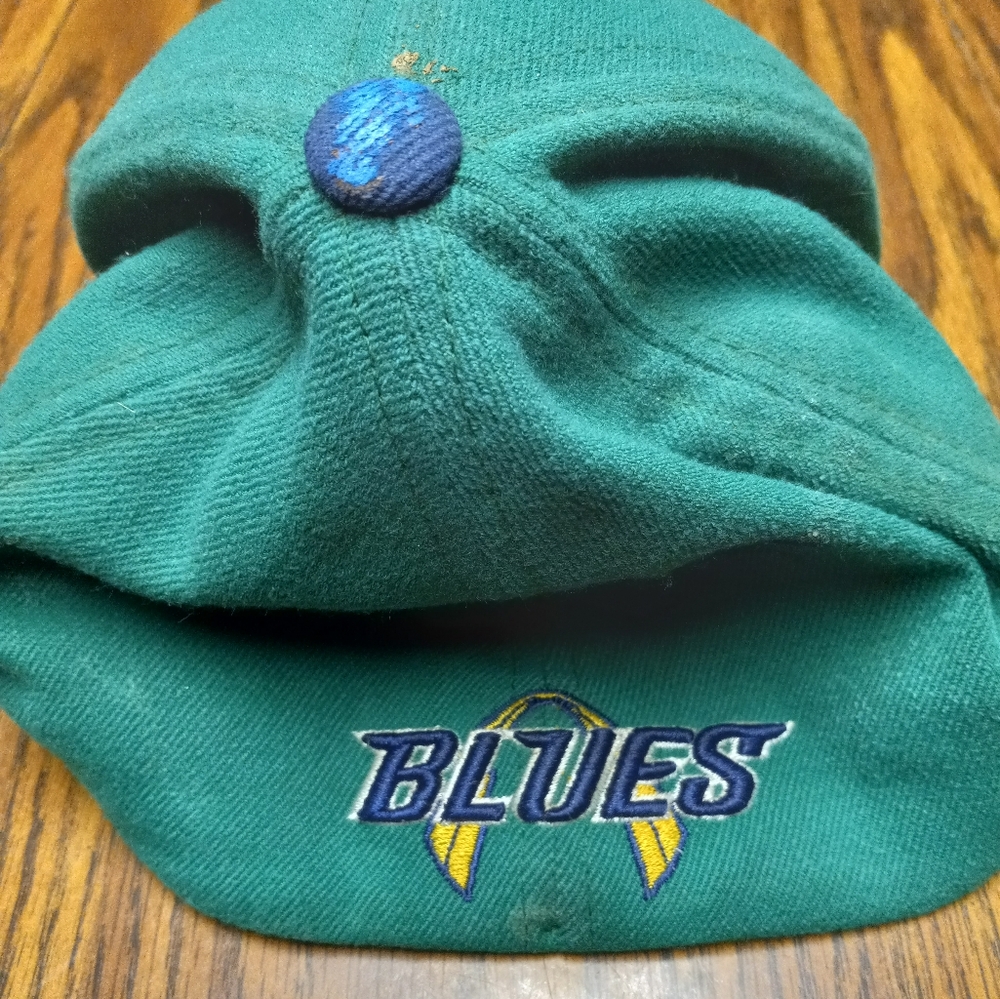 Unisex STL Blues St. Pat's Cap. - Picture 3 of 5